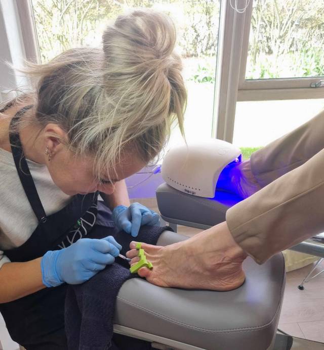 Statsautoriseret fodterapeut Charlotte Nørby